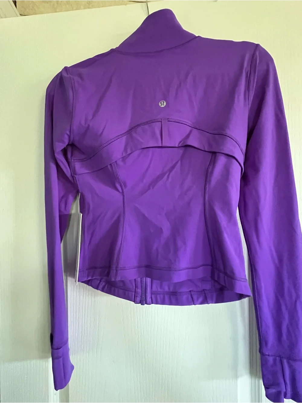 Lululemon cropped define jacket Atomic Purple RARE NWT 6